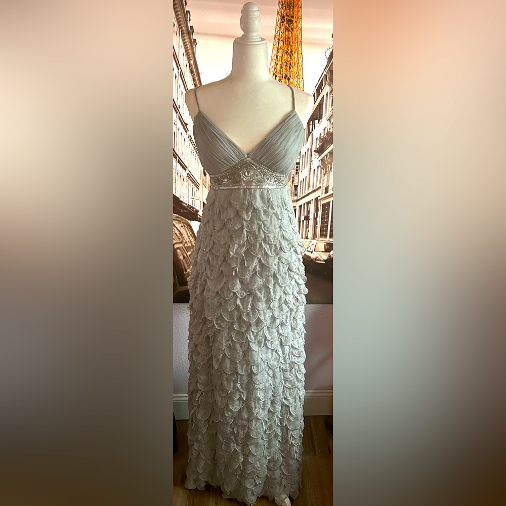 Sue Wong Nocturne beaded scalloped gatsby low v-neck dress